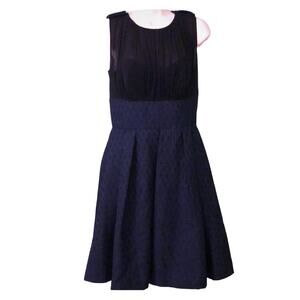 W118 Walter Baker Navy Pleated Cocktail Dress Woman Size Small Date Night
